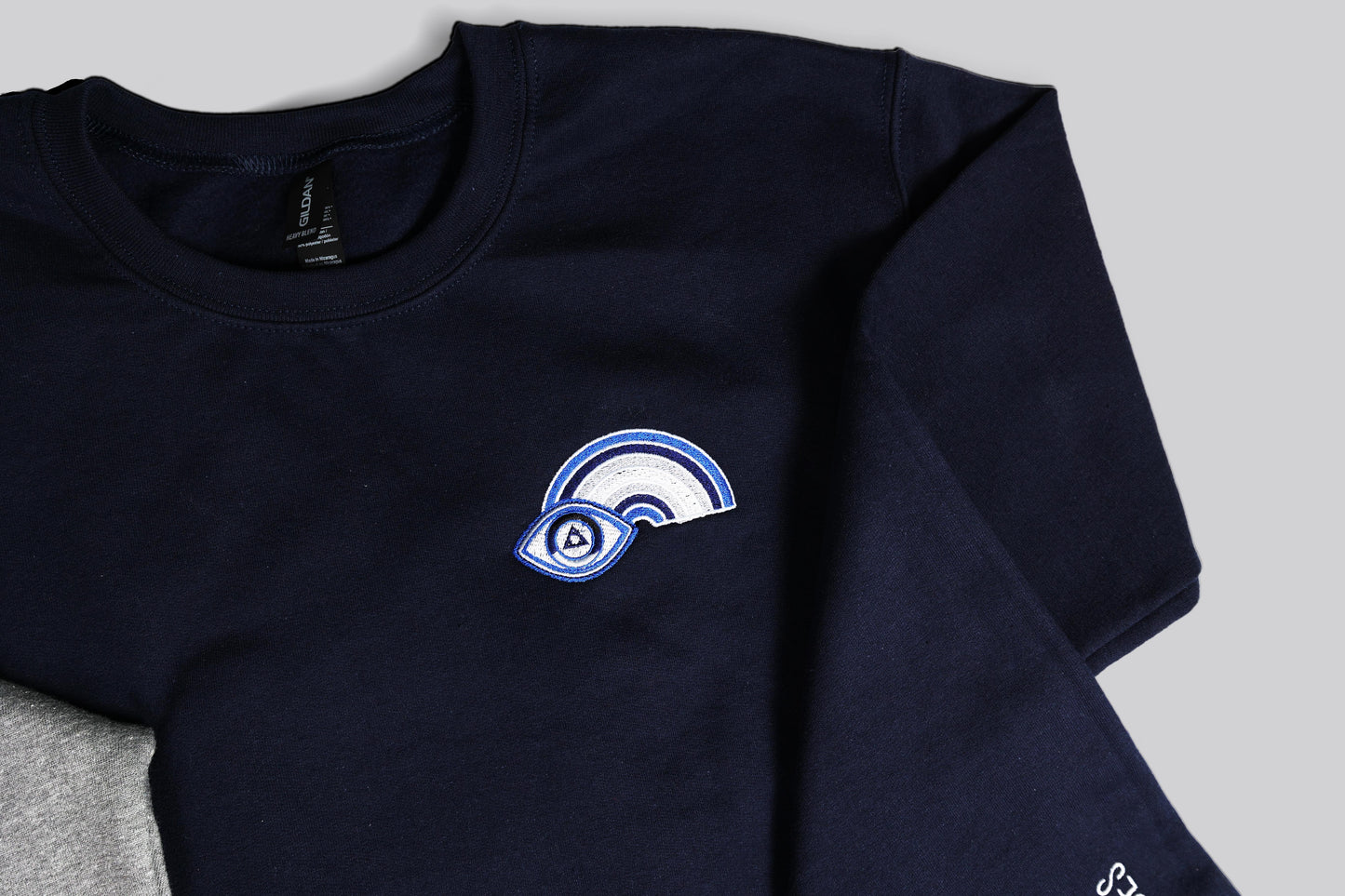 Blue Rainbow Evil Eye Unisex Unisex Crewneck Sweatshirt (Navy)