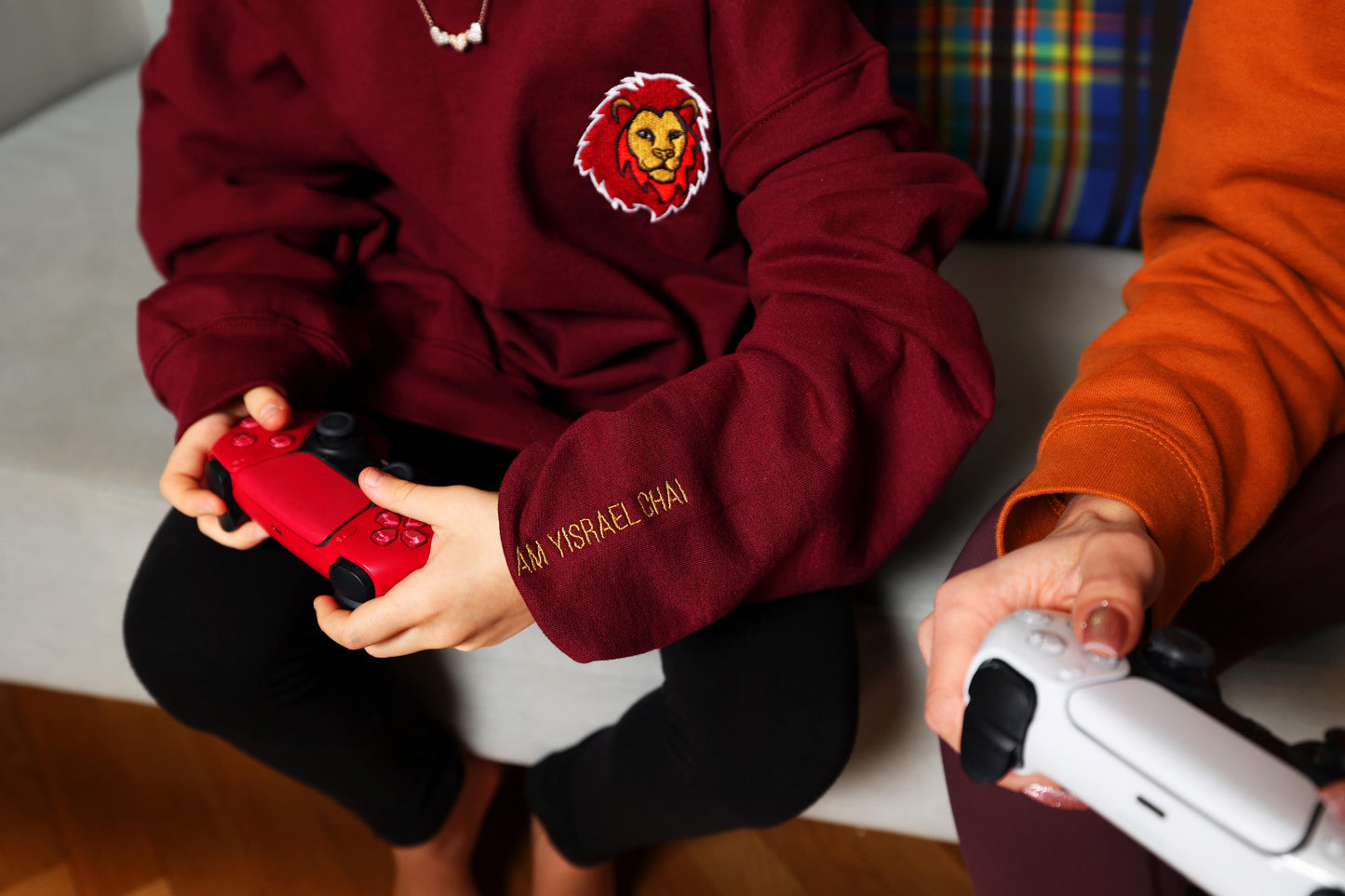 Maroon Lion of Judah Unisex Crewneck Sweatshirt (Maroon)