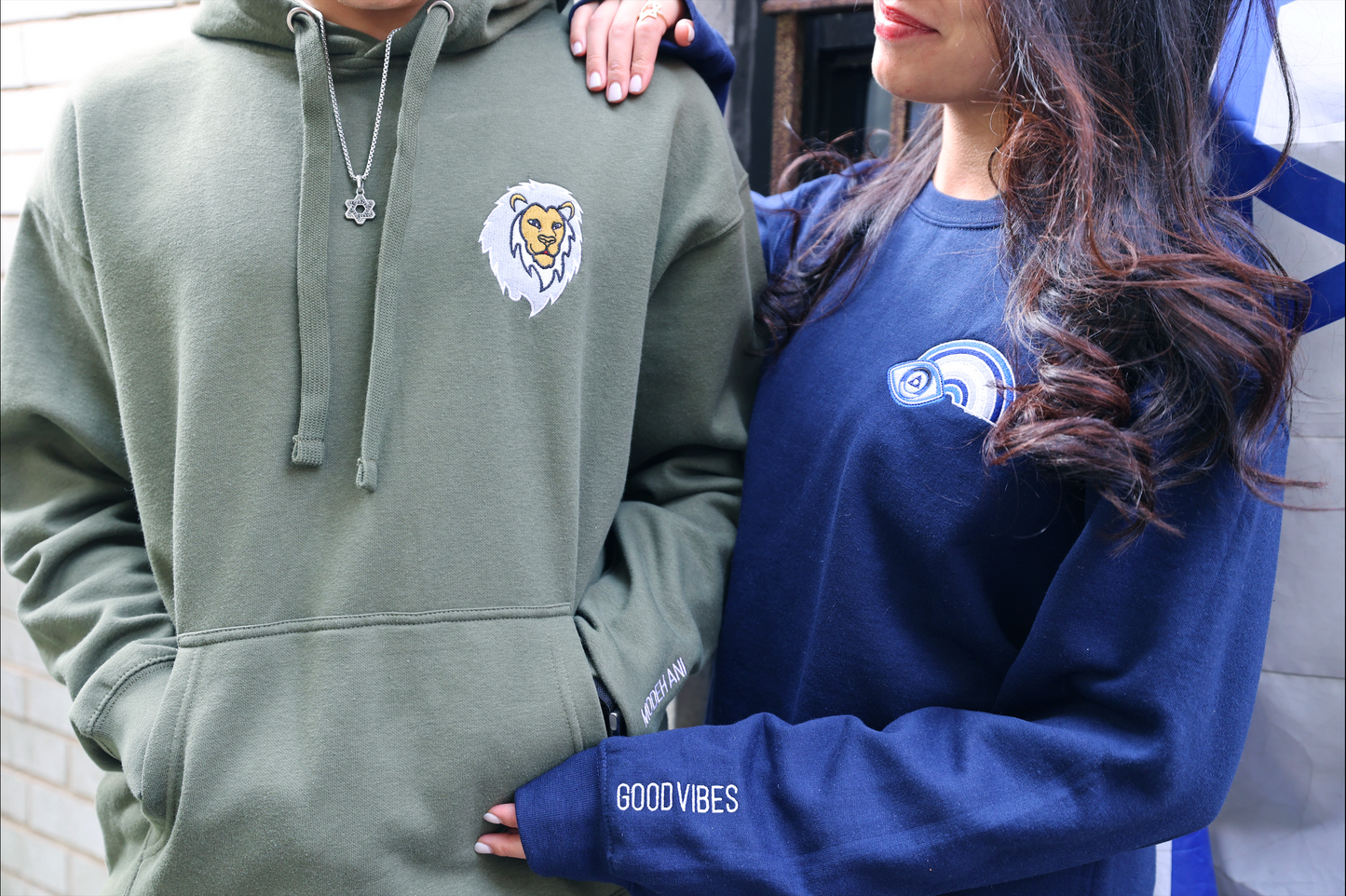 Greyscale Lion Modeh Ani Premium Pullover Hoodie (Military Green)